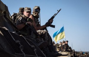 Ukrainian tanks advance into Kondrashovka. (--Tass0