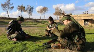 Kurdish female fighters, People's Protection Units (YPG), al-Qahtaniyah, Syria, December 1, 2015. (--AFP)